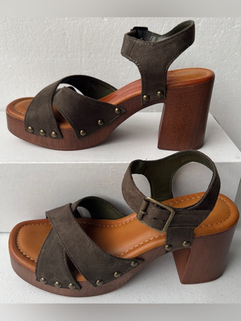 Mia RAYCHELE Womens Size 9.5 Olive Green Ankle Strap Platform Wood Heels Sandals